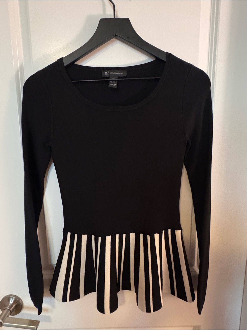 INC International Concepts Black Long Sleeve Peplum Sweater Top XS Striped Hem